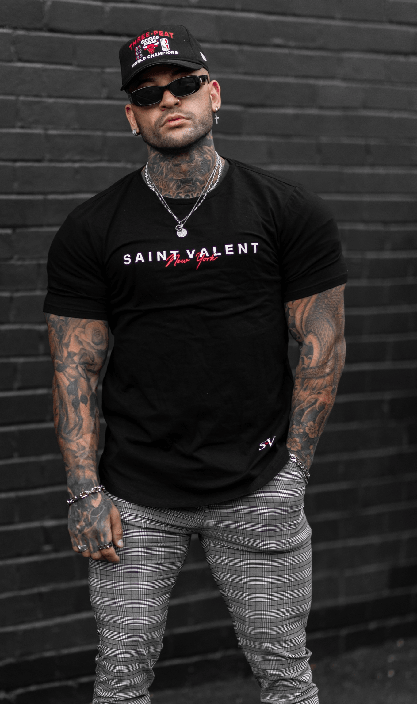 SAINT VALENT'S - NY Script Black Tee - SAINT VALENT®